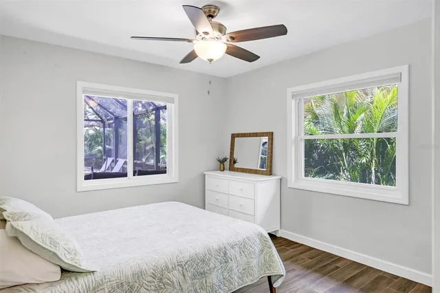 $5,000 | 2141 Hyde Park Street, Sarasota, FL 34239