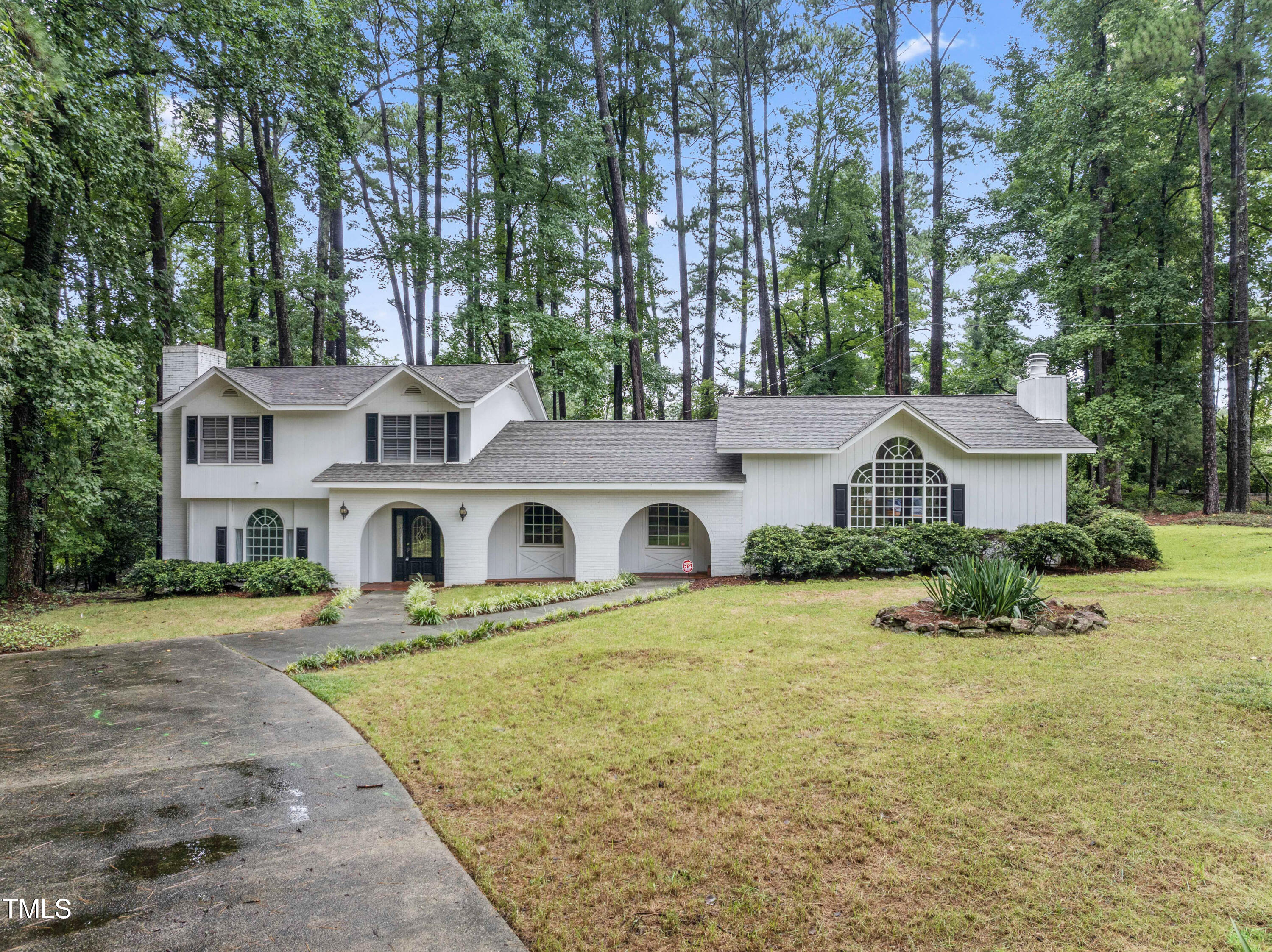Aerial Front of home 1