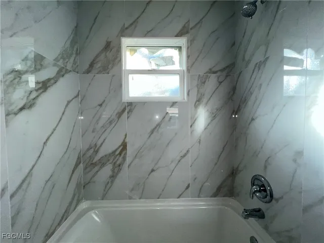 $1,500 | 1270 Allen Street, Unit 4, Fort Myers, FL 33916