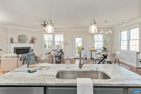 $659,900 | 2524 Belvue Road, Waynesboro, VA 22980