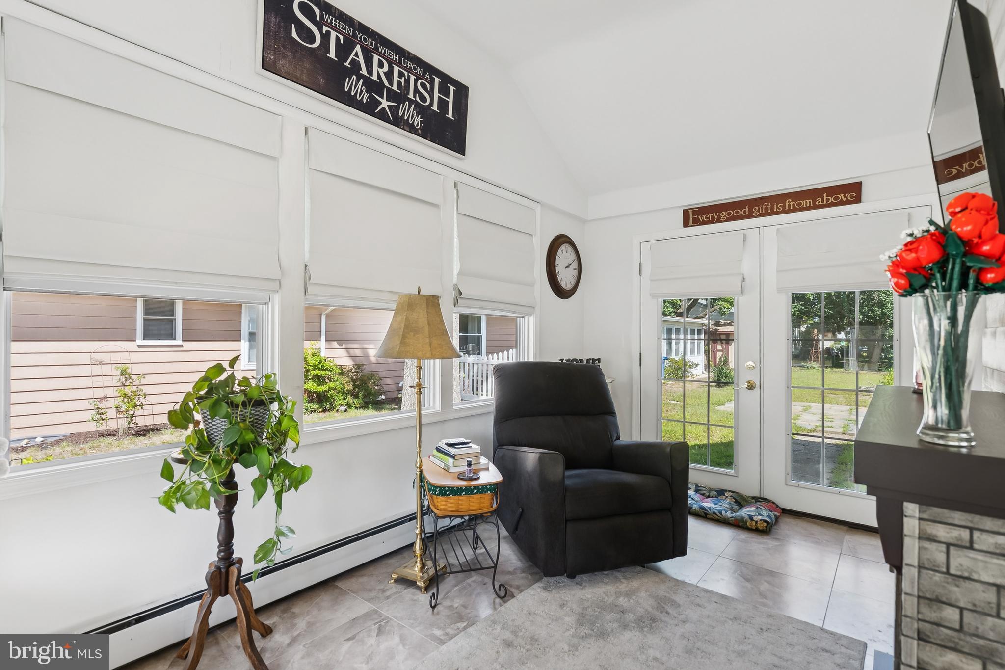 360 Station Road Roebling, NJ 08554 - Photo 6 of 28 a living room with furniture and a potted plant