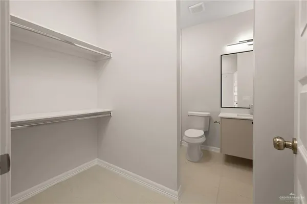 a bathroom with a toilet