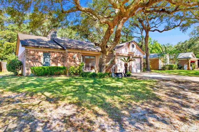 $355,000 | 2718 Summertree Lane, Gulf Breeze, FL 32563