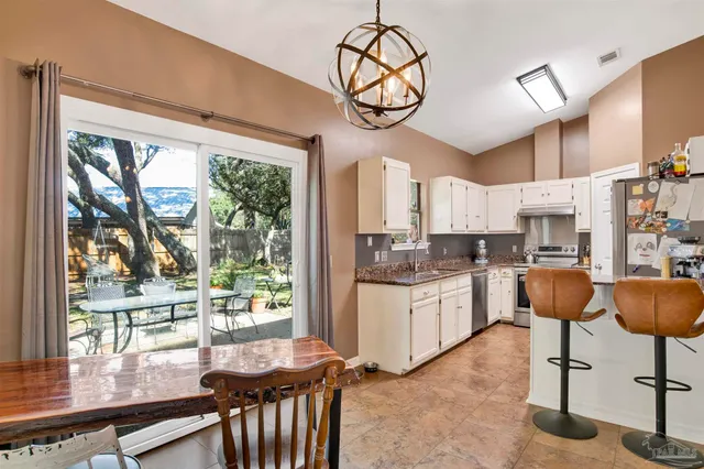 $355,000 | 2718 Summertree Lane, Gulf Breeze, FL 32563