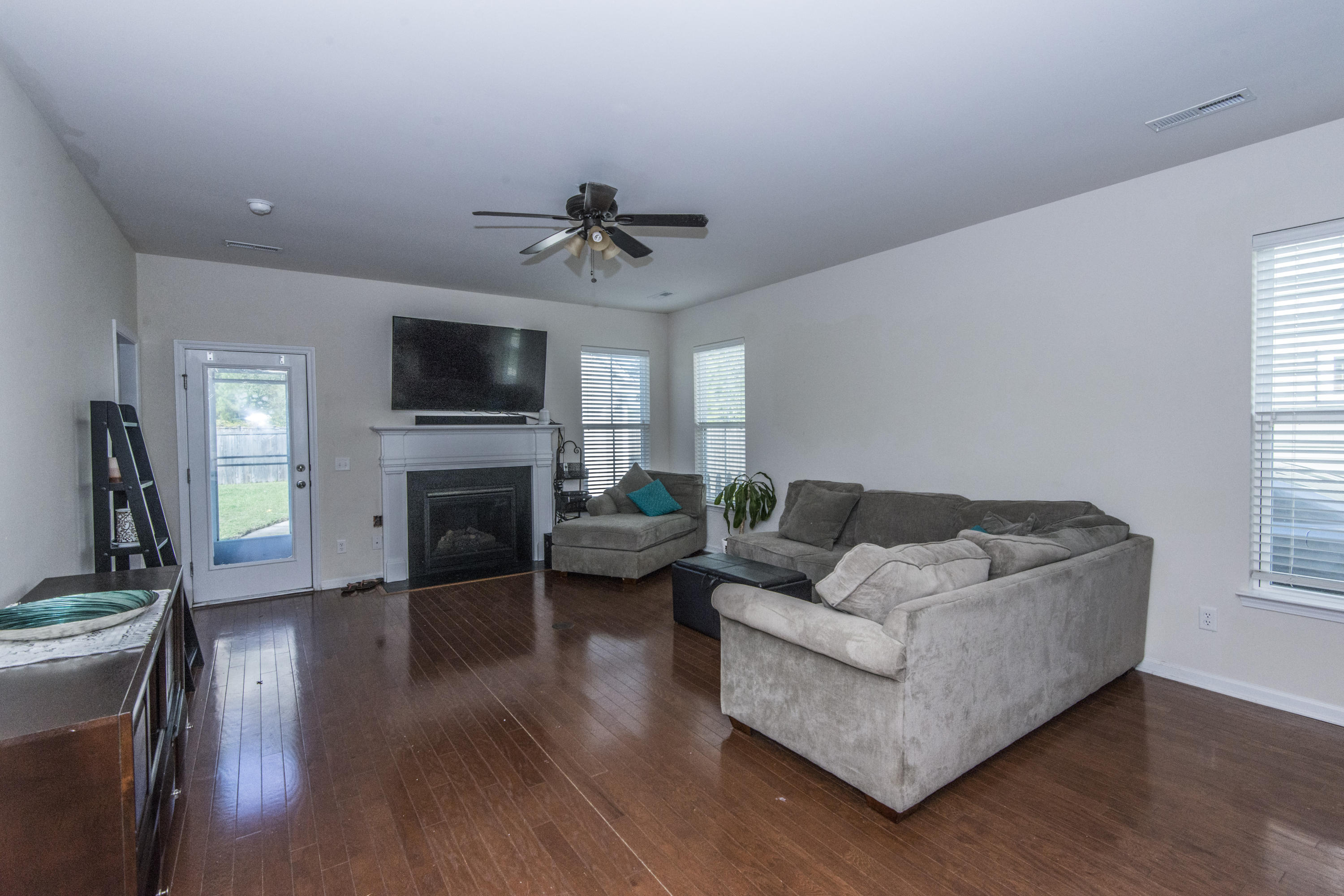 135 Old Jackson Road Goose Creek, SC 29445 - Photo 5 of 30 _DSC1413