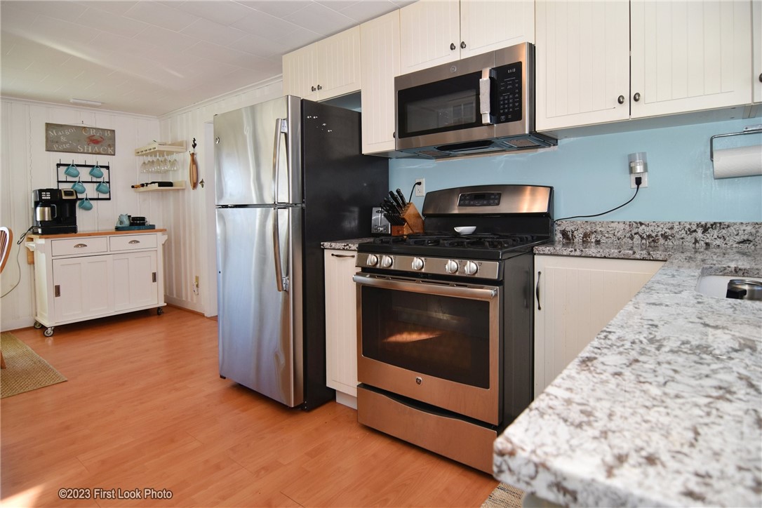 43 Ram Island Road Charlestown, RI 02813 - Photo 8 of 39