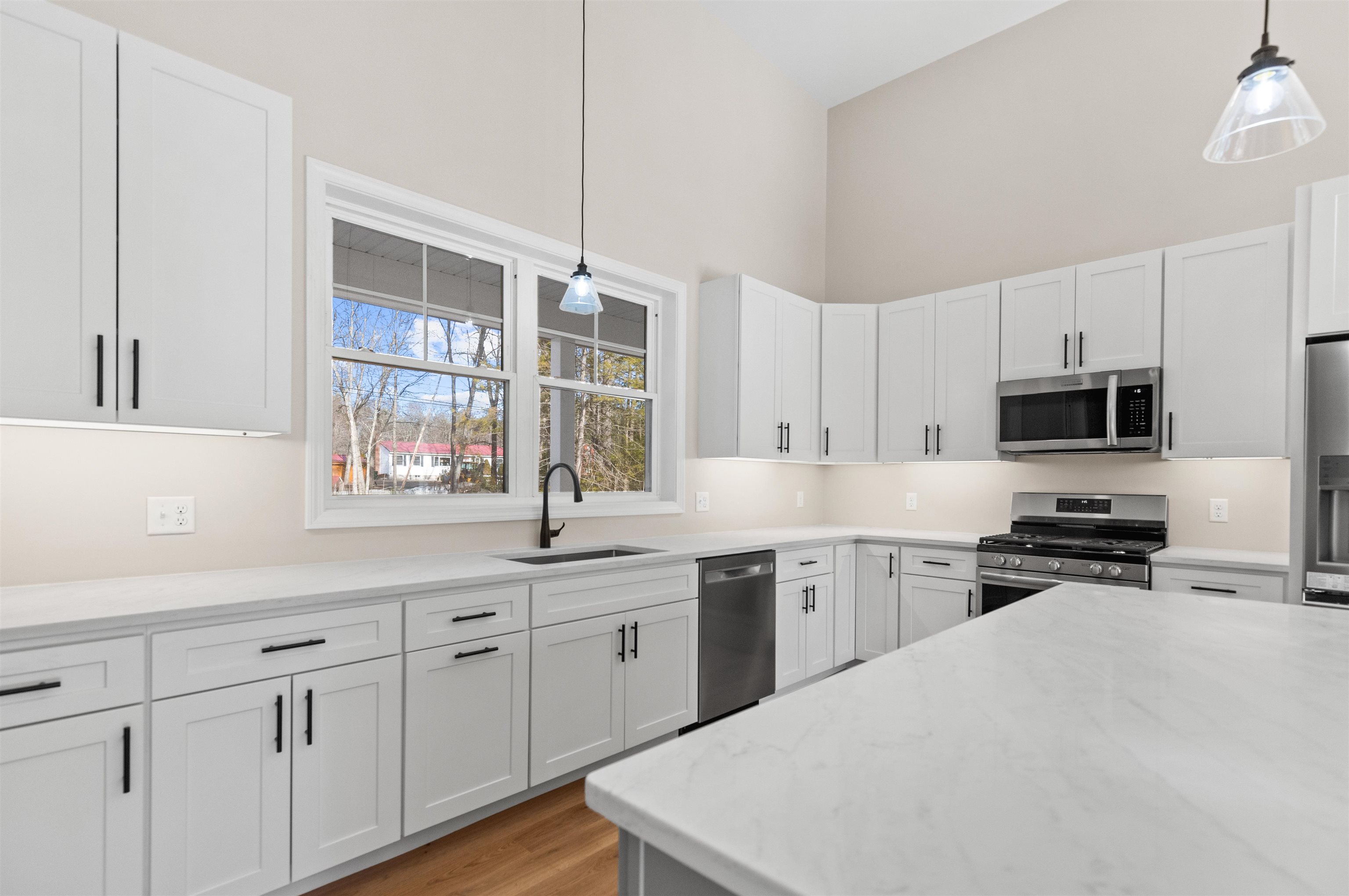 80 Hatch Corner Road Meredith, NH 03253 - Photo 11 of 52