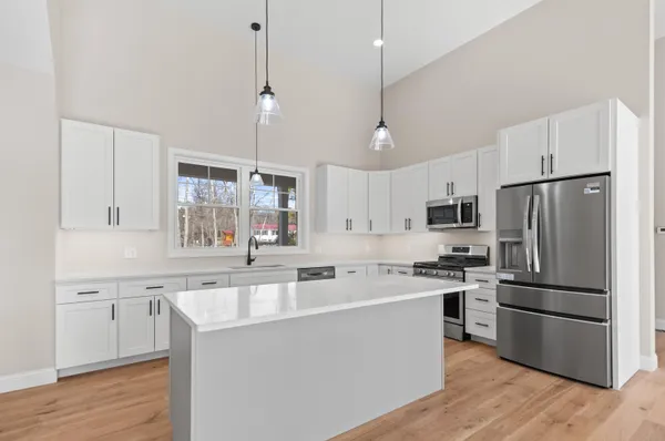 $875,000 | 80 Hatch Corner Road, Meredith, NH 03253