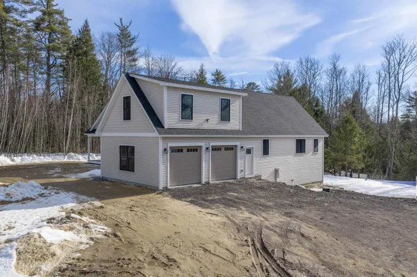 $875,000 | 80 Hatch Corner Road, Meredith, NH 03253
