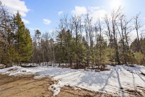 $875,000 | 80 Hatch Corner Road, Meredith, NH 03253