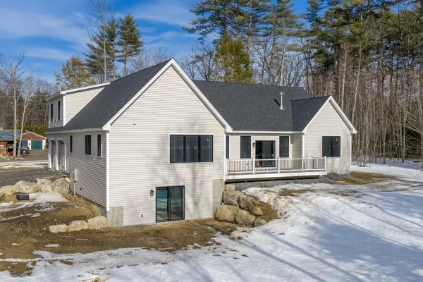 $875,000 | 80 Hatch Corner Road, Meredith, NH 03253