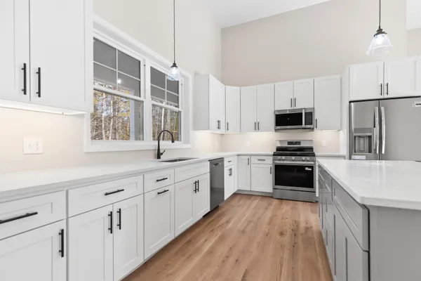 $875,000 | 80 Hatch Corner Road, Meredith, NH 03253