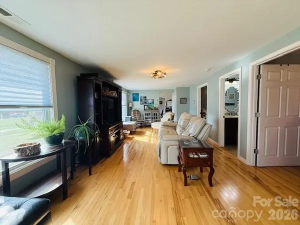 $385,000 | 3555 Ashworth Road, Marion, NC 28752