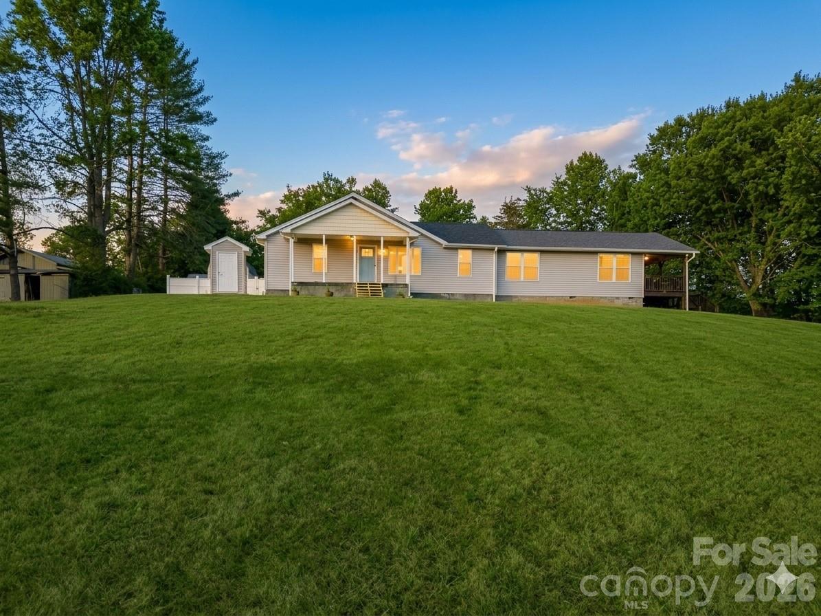 3555 Ashworth Road Marion, NC 28752 - Photo 2 of 26