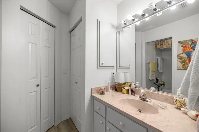 $225,000 | 3922 Northeast 22nd Lane, Ocala, FL 34470