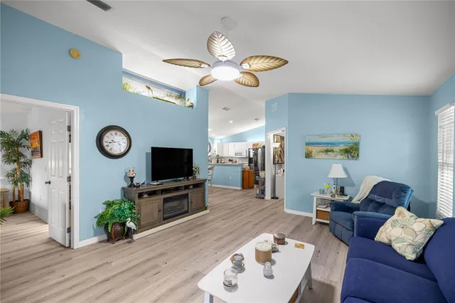 $225,000 | 3922 Northeast 22nd Lane, Ocala, FL 34470