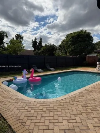 $4,000 | 1267 Scottsdale Road South, West Palm Beach, FL 33417
