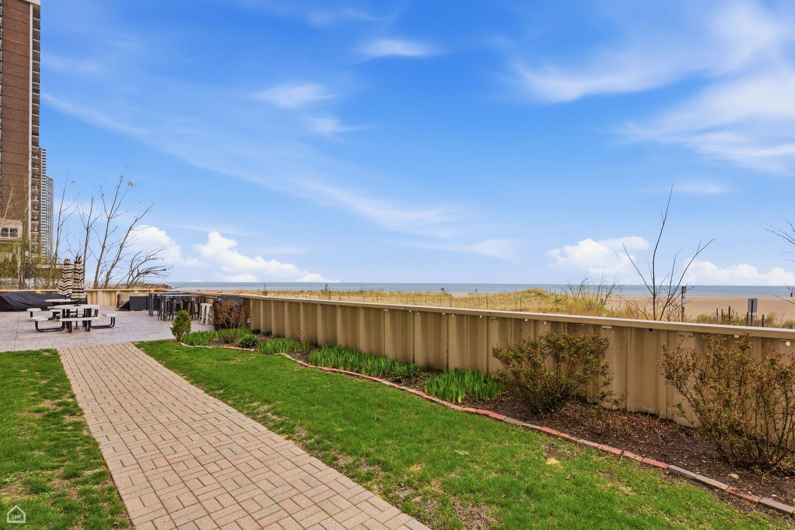 5801 North Sheridan Road, Unit 7B Chicago, IL 60660 - Photo 17 of 20