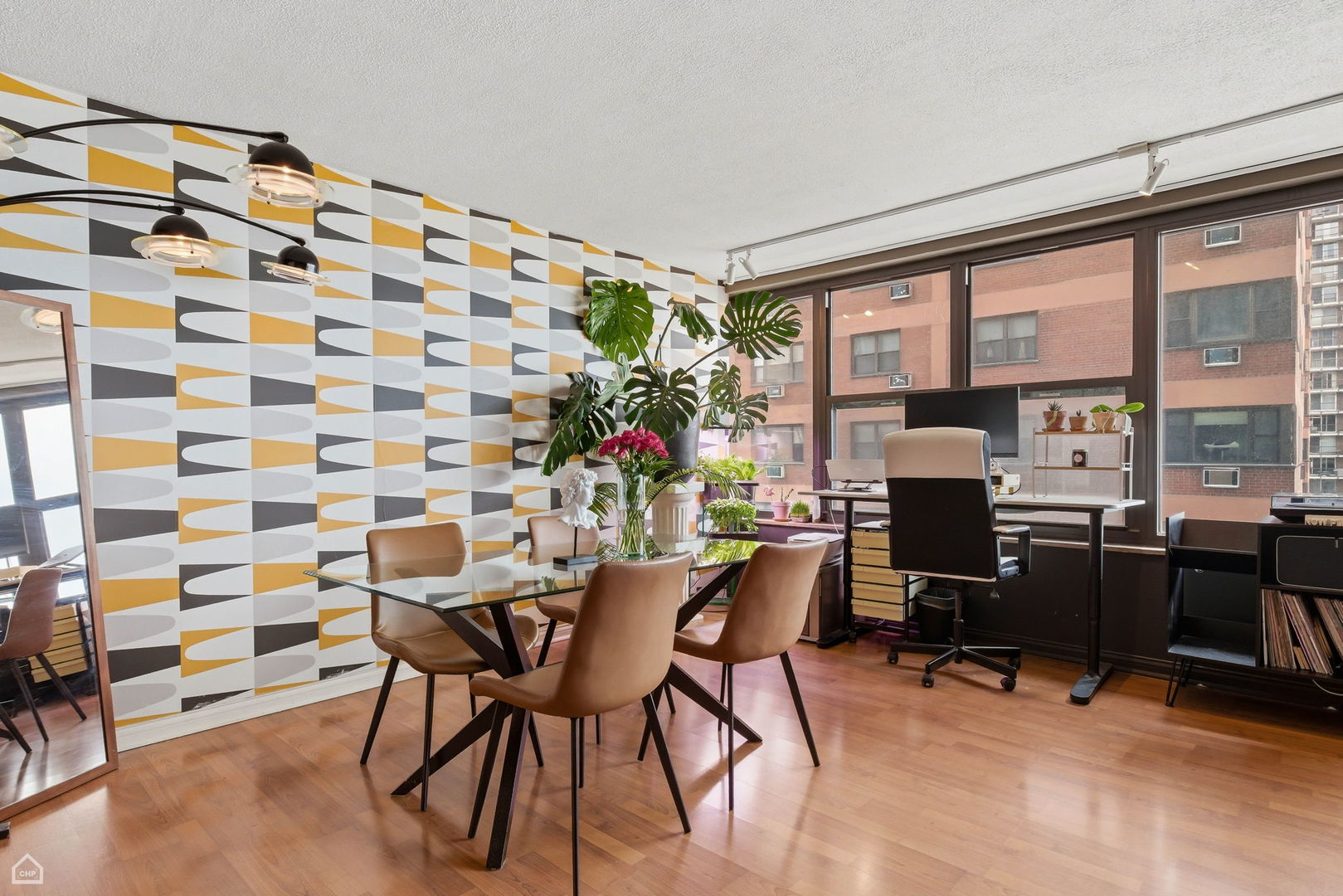 5801 North Sheridan Road, Unit 7B Chicago, IL 60660 - Photo 5 of 20