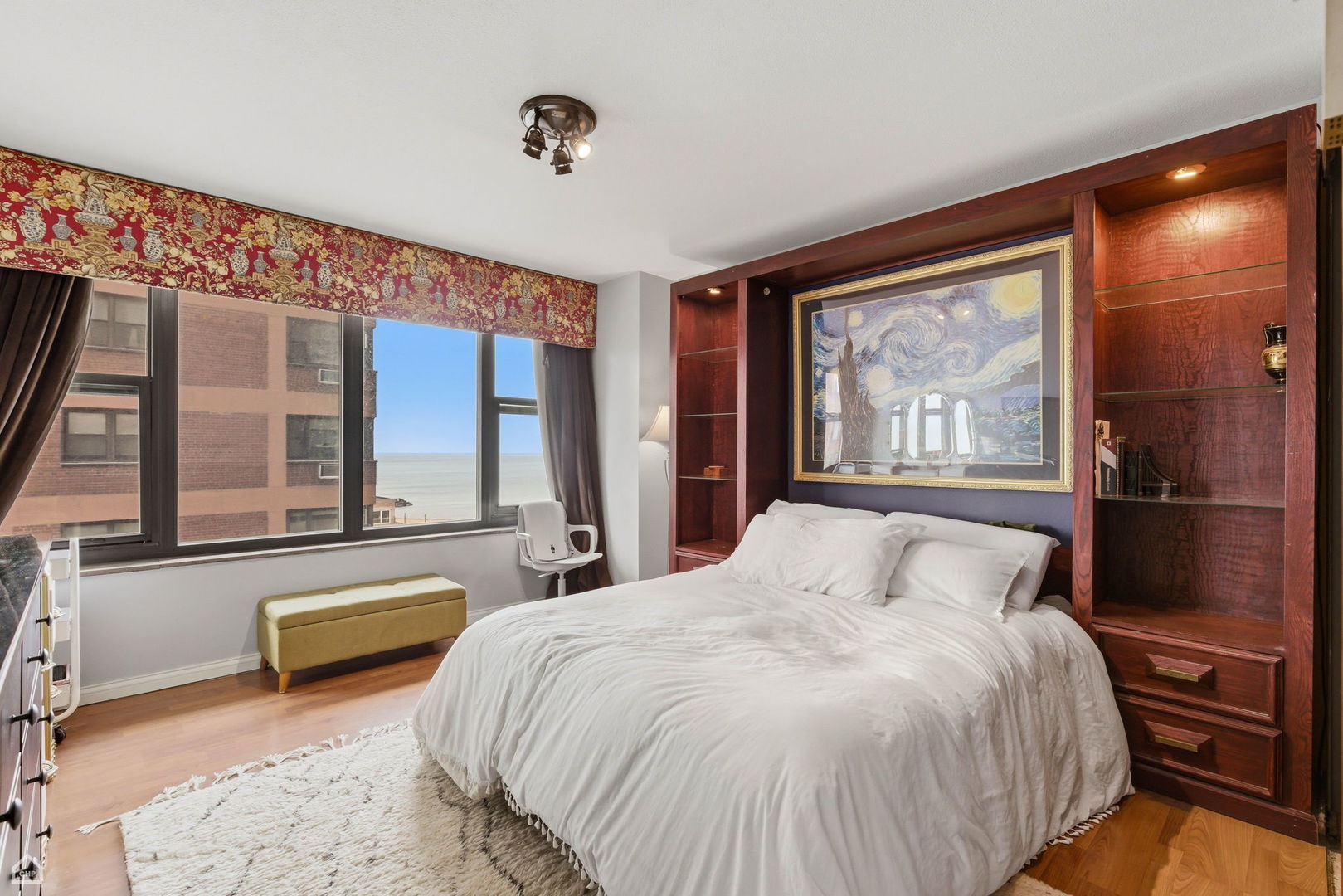 5801 North Sheridan Road, Unit 7B Chicago, IL 60660 - Photo 10 of 20