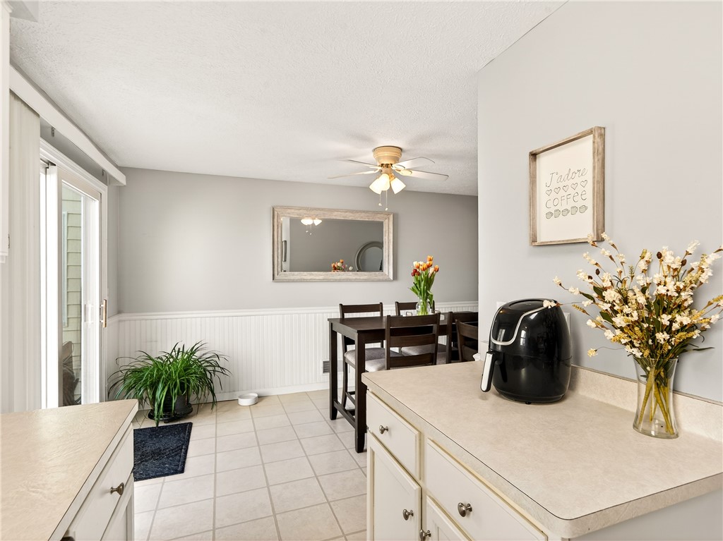 152 Fawn Lane Webster, NY 14580 - Photo 11 of 30 From Kitchen to Dining Room,