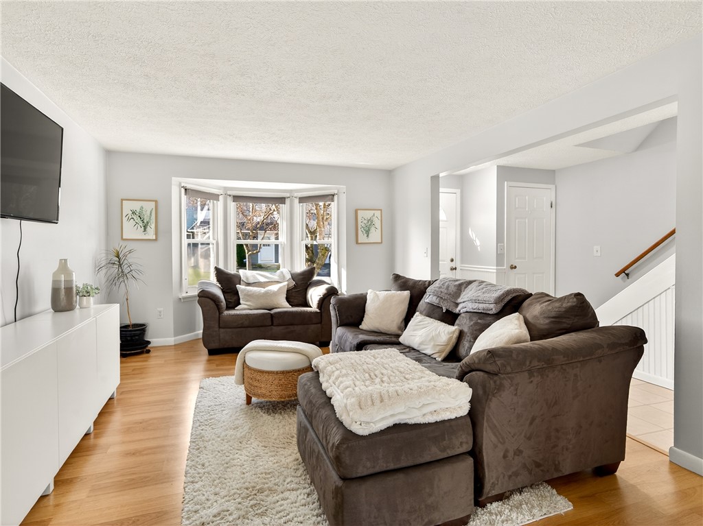 152 Fawn Lane Webster, NY 14580 - Photo 5 of 30 Living Room from Dining Room