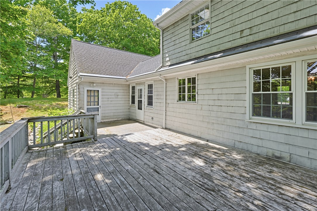 281 Scott Road Cumberland, RI 02864 - Photo 29 of 33