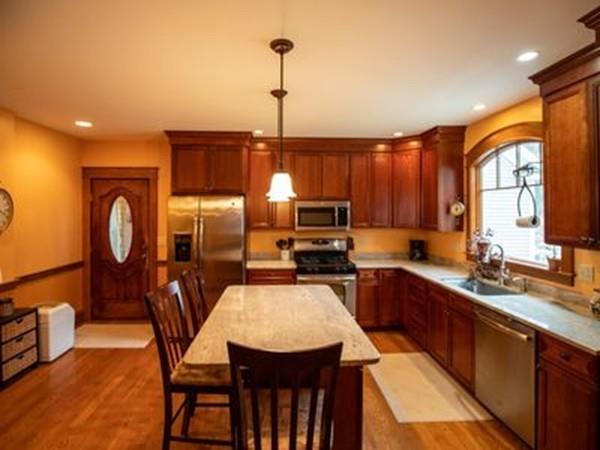 167 Groton Road Chelmsford, MA 01863 - Photo 3 of 23