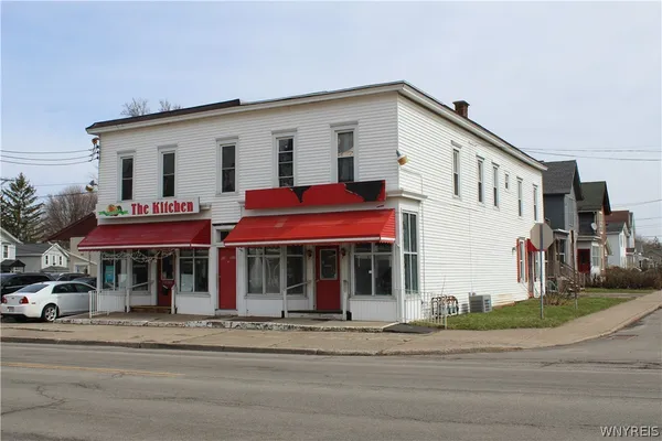 $199,900 | 207-221 Washburn Street, Lockport City, NY 14094