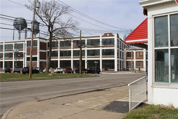 $199,900 | 207-221 Washburn Street, Lockport City, NY 14094