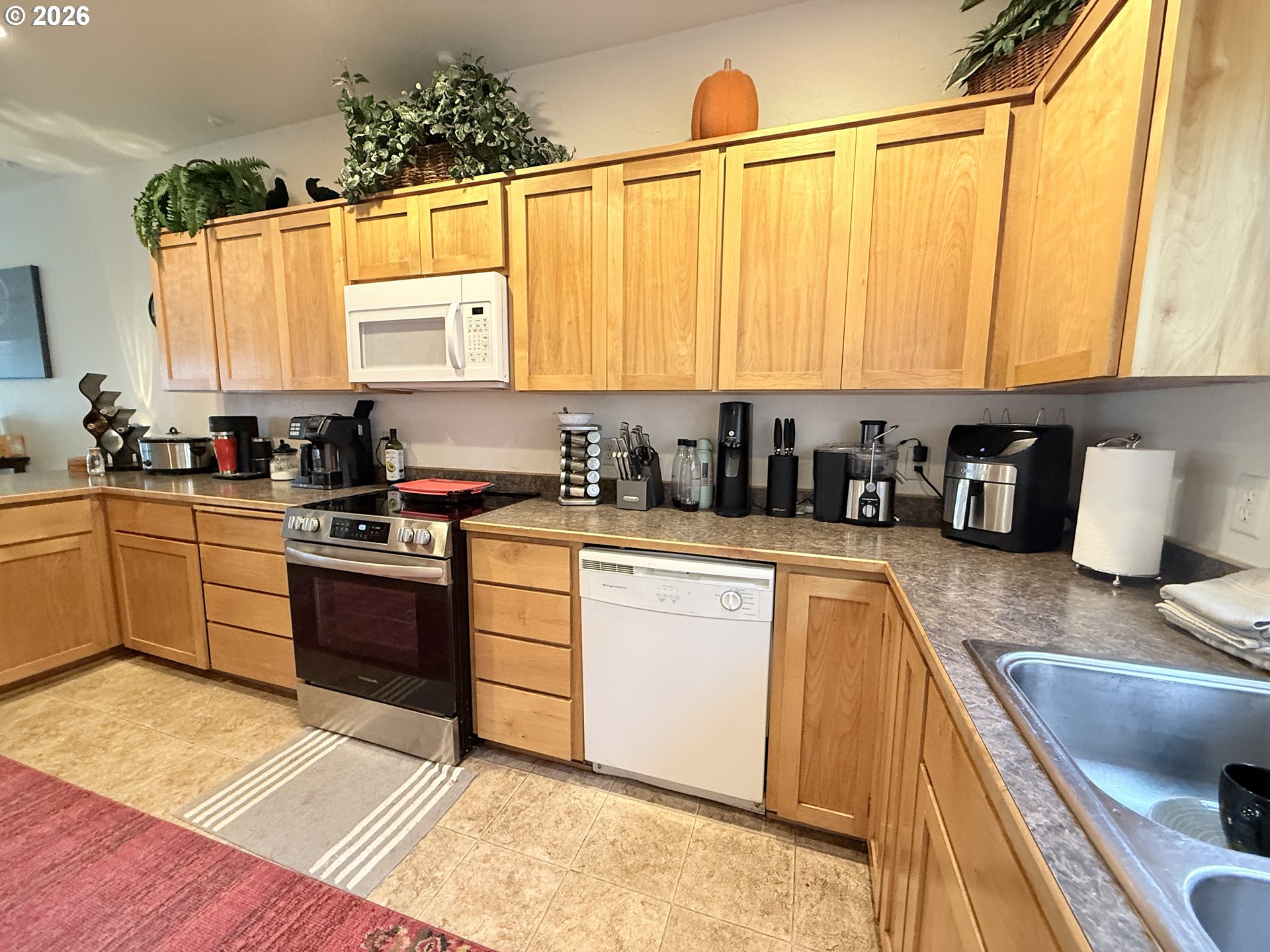 815 Old County Road, Unit 5 Brookings, OR 97415 - Photo 13 of 30