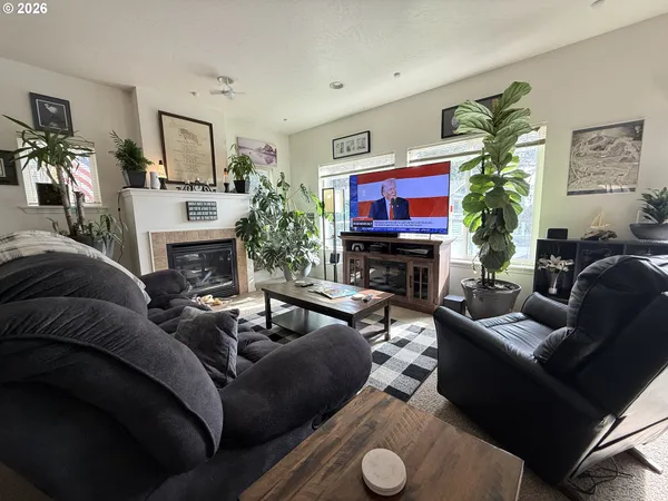 $385,000 | 815 Old County Road, Unit 5, Brookings, OR 97415