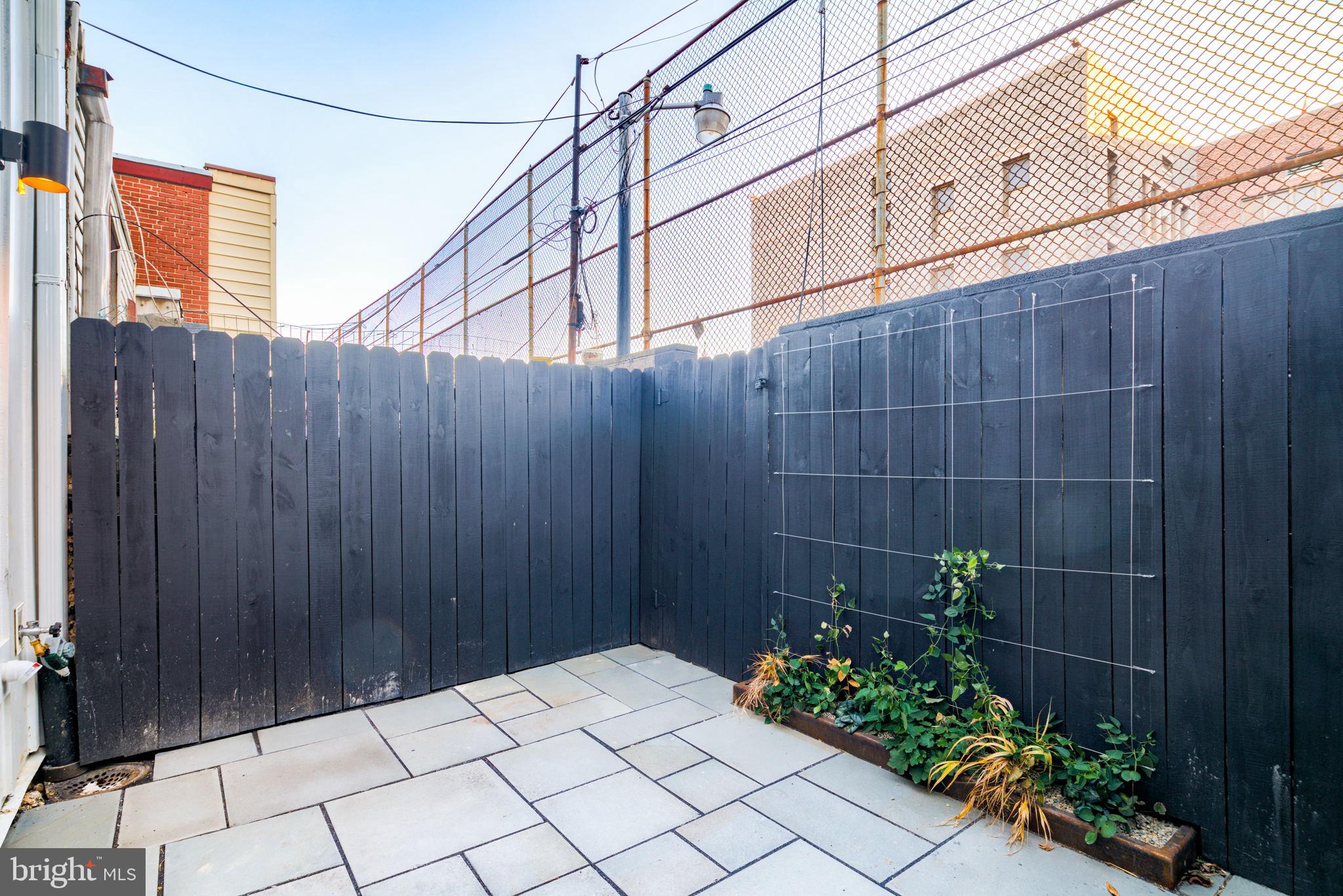 826 McClellan Street Philadelphia, PA 19148 - Photo 12 of 30 Gallery Image 12