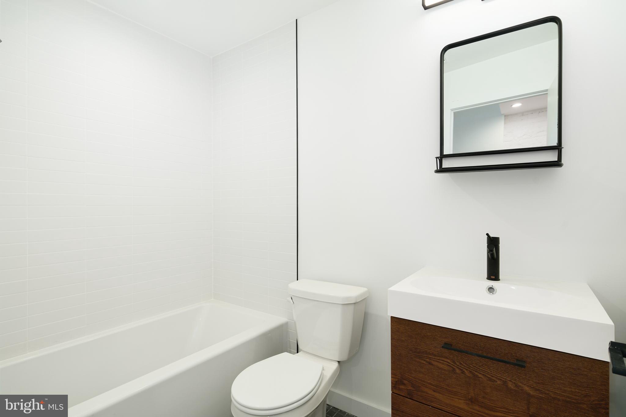 826 McClellan Street Philadelphia, PA 19148 - Photo 18 of 30 Gallery Image 18