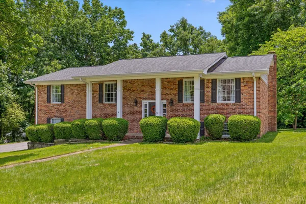 $475,000 | 8611 Clearwood Road, Chattanooga, TN 37421