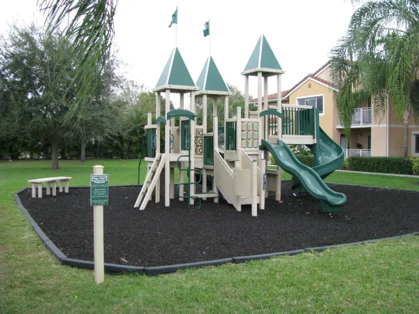 $1,650 | 131 Southwest Palm Drive, Unit 201, Port St. Lucie, FL 34986