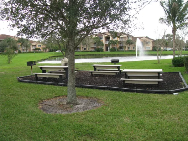 $1,650 | 131 Southwest Palm Drive, Unit 201, Port St. Lucie, FL 34986