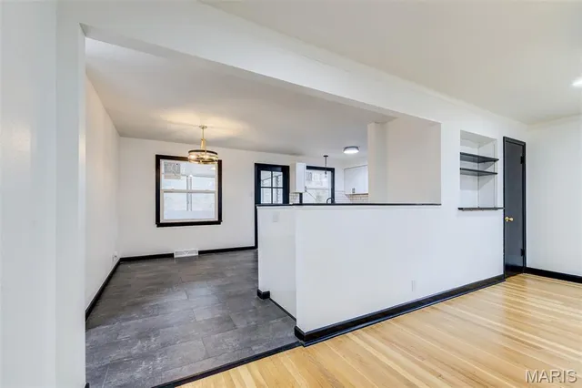 $159,500 | 9737 Calumet Drive, St. Louis, MO 63137