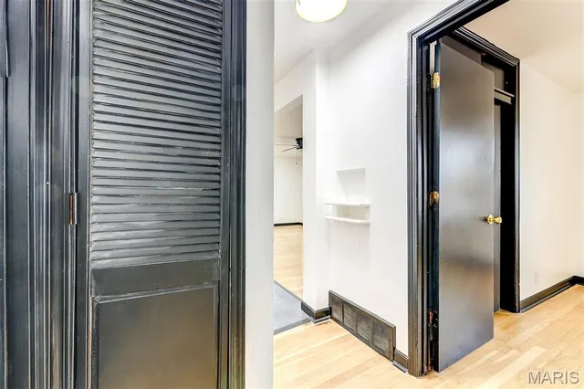 $159,500 | 9737 Calumet Drive, St. Louis, MO 63137