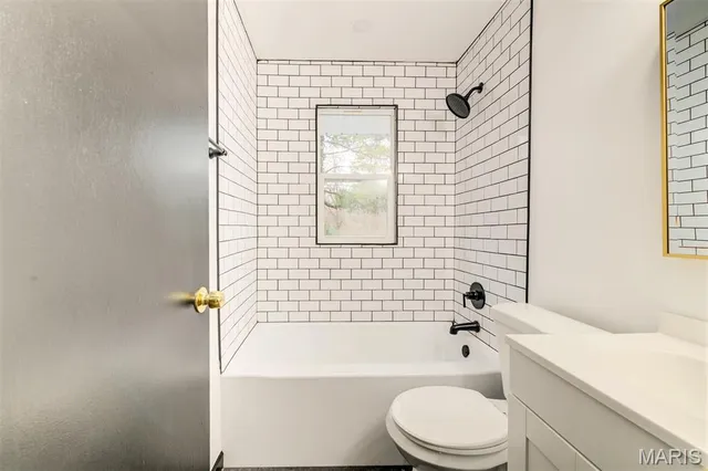 $159,500 | 9737 Calumet Drive, St. Louis, MO 63137