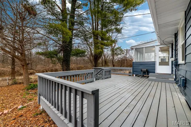 $159,500 | 9737 Calumet Drive, St. Louis, MO 63137