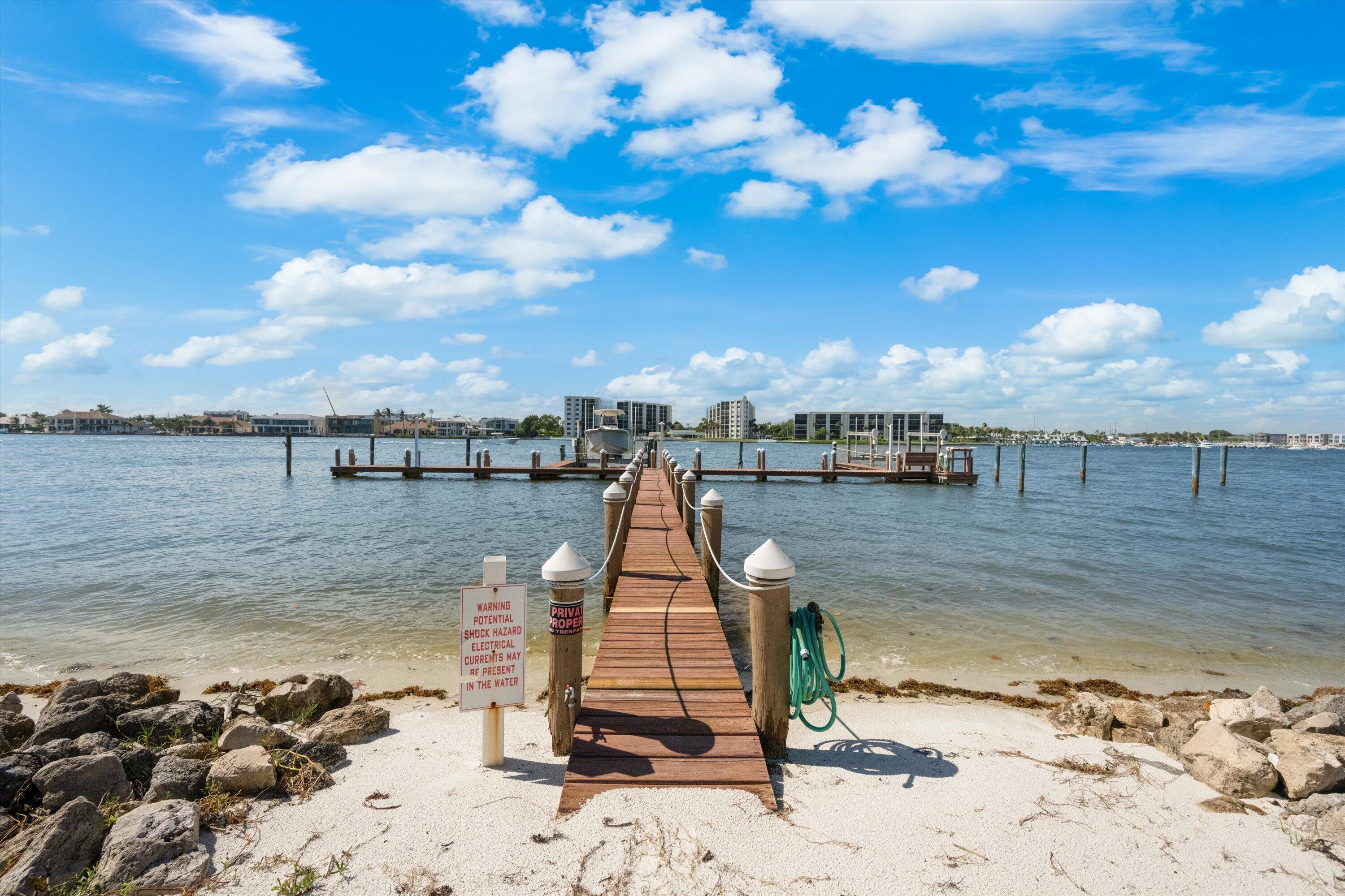 19850 South Beach Road, Unit 2B Jupiter, FL 33469 - Photo 39 of 50 Intracoastal Dock