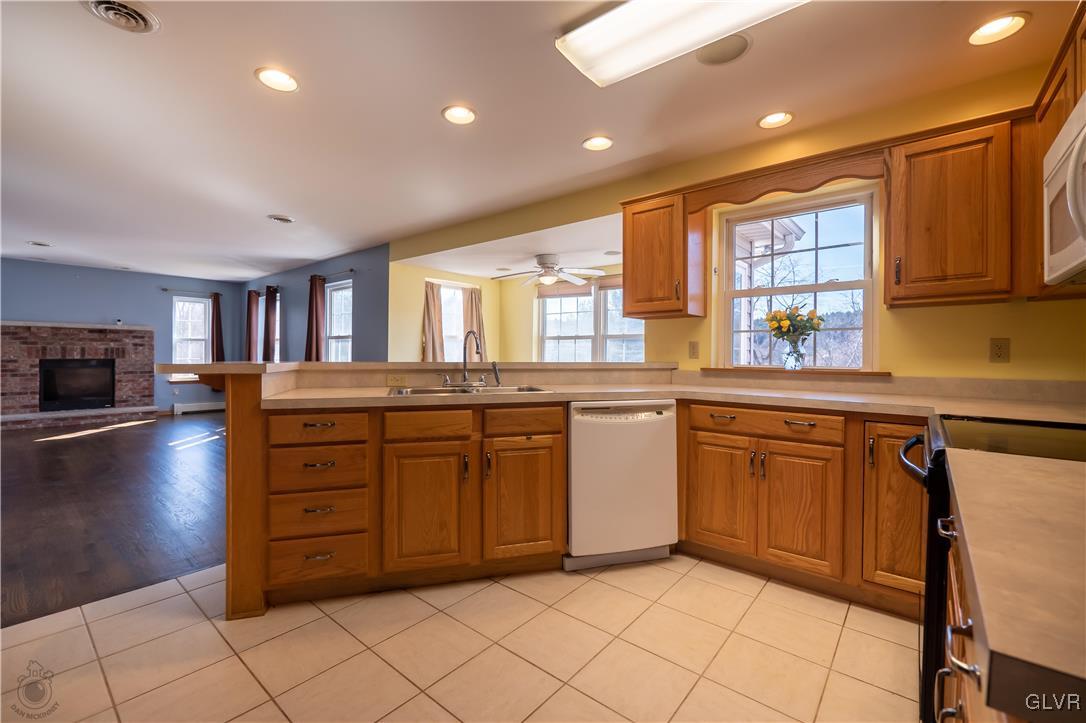 827 Pheasant Run Road Effort, PA 18330 - Photo 12 of 50