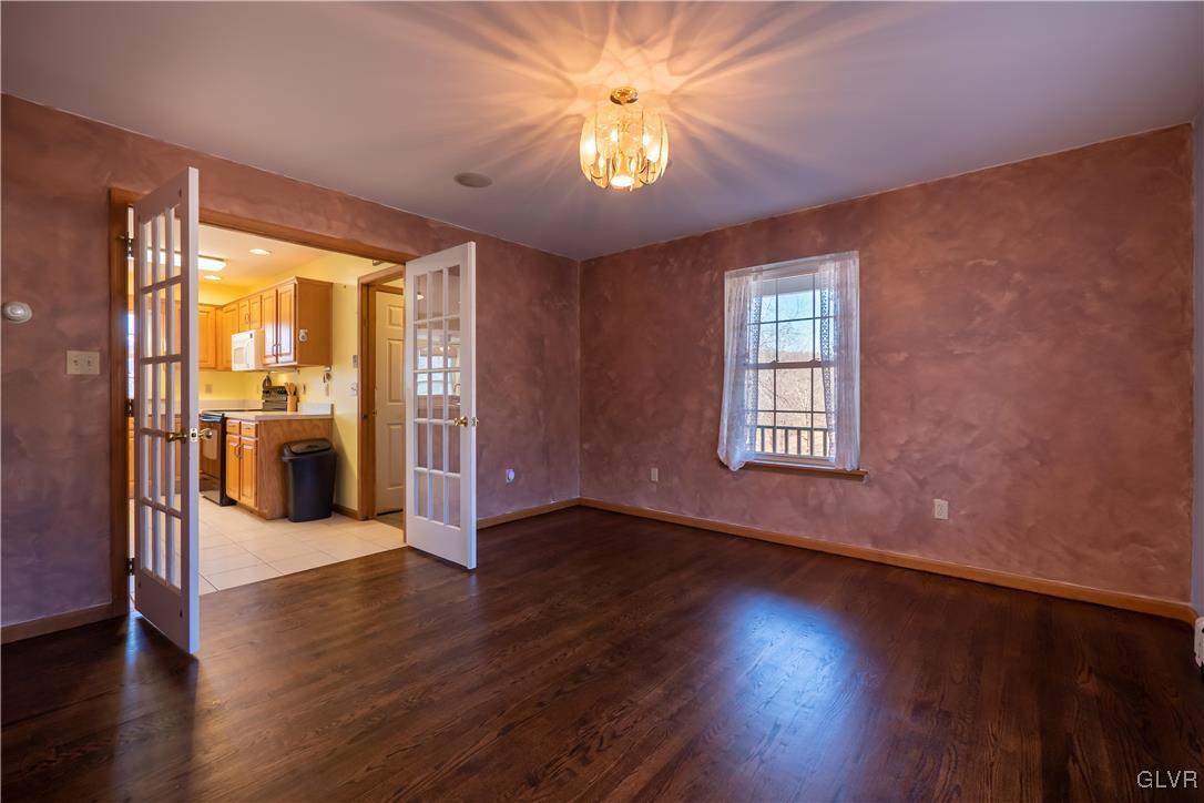 827 Pheasant Run Road Effort, PA 18330 - Photo 16 of 50