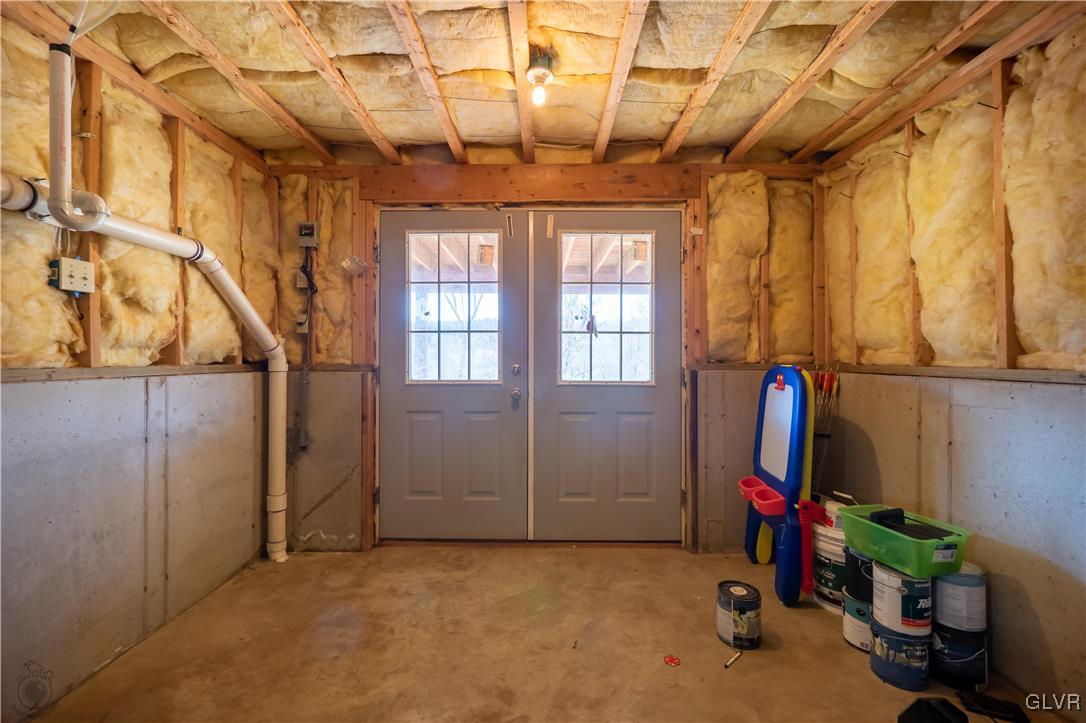 827 Pheasant Run Road Effort, PA 18330 - Photo 25 of 50