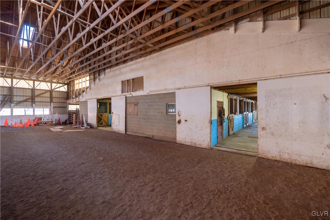 827 Pheasant Run Road Effort, PA 18330 - Photo 33 of 50