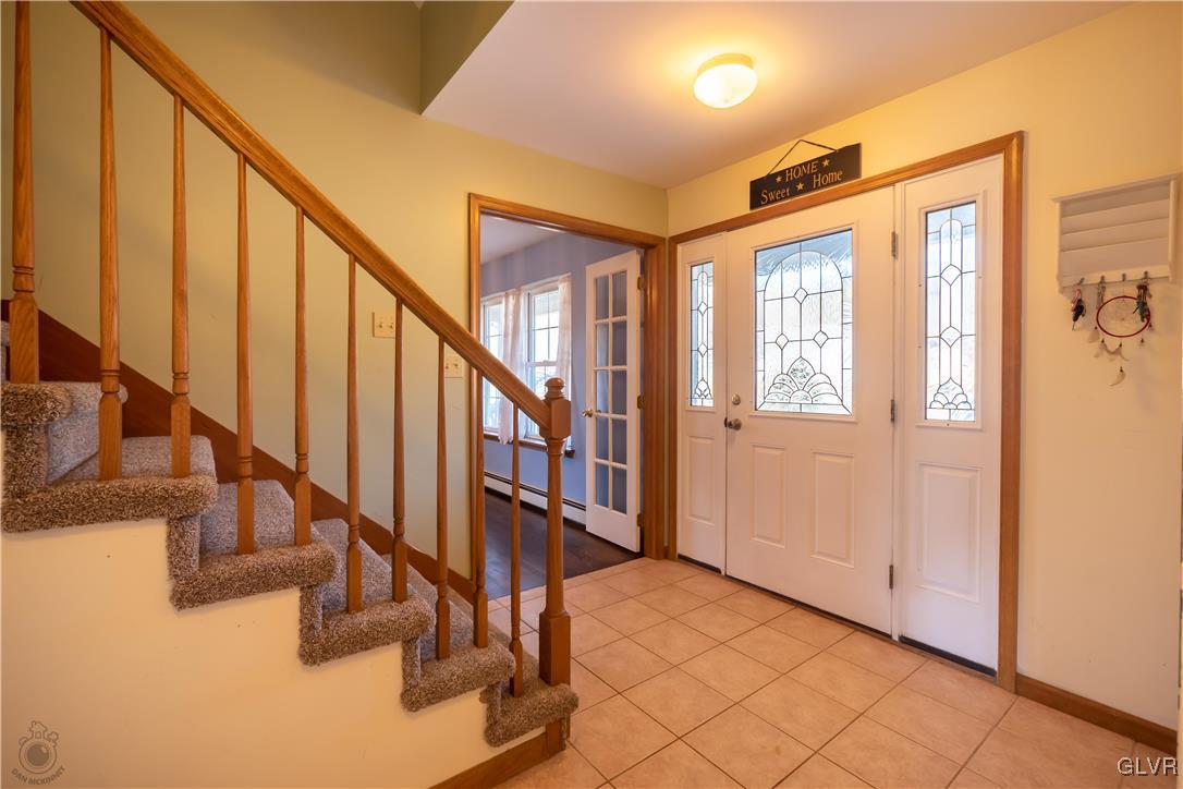 827 Pheasant Run Road Effort, PA 18330 - Photo 9 of 50