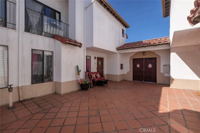 a view of a entryway door of the house