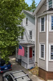 $729,000 | 28 Young Street, Unit 1, Newport, RI 02840