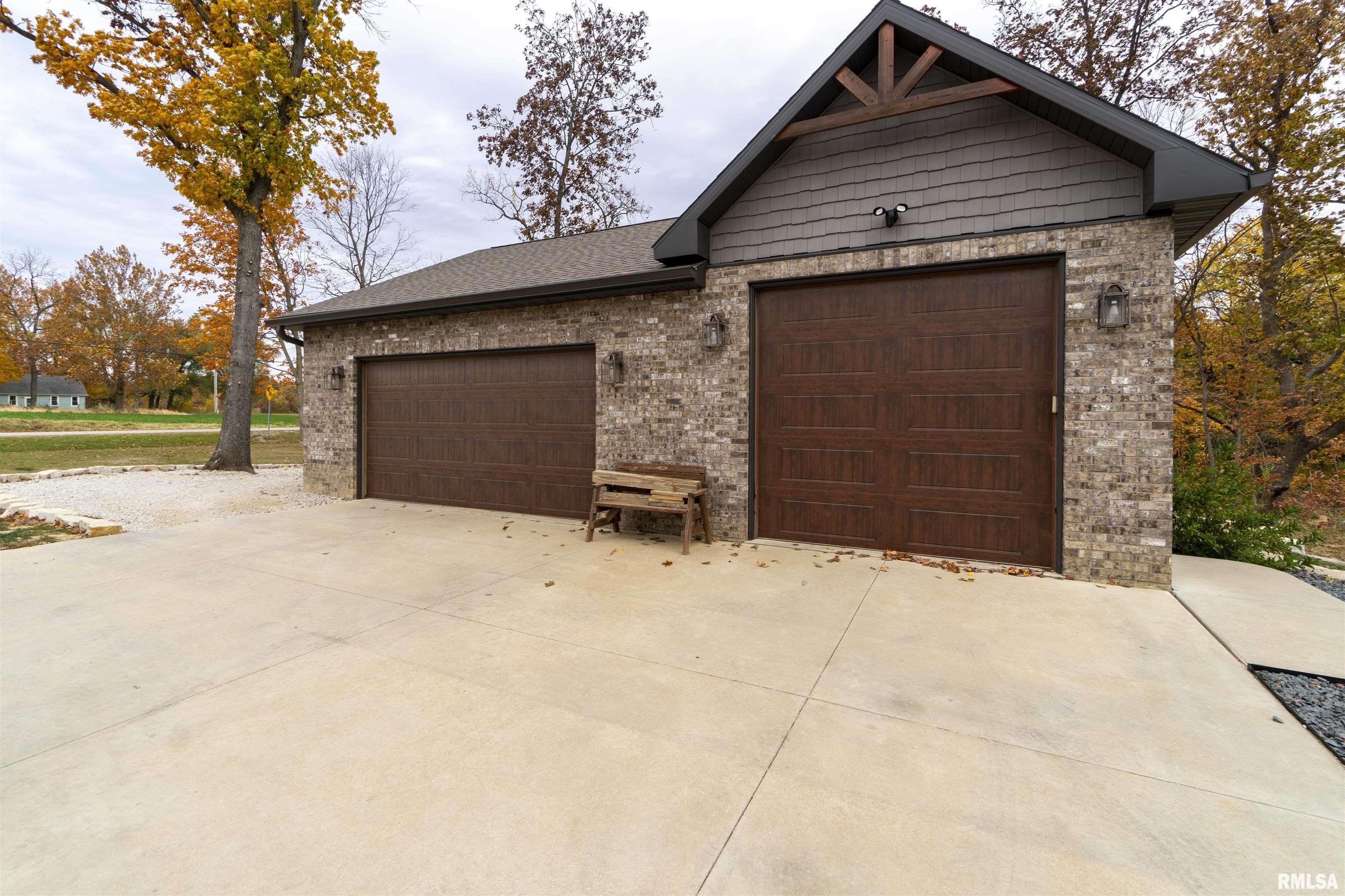 23501 Spring Creek Road Washington, IL 61571 - Photo 7 of 74